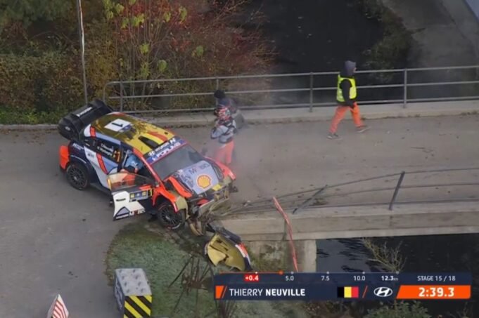thierry-neuville-martijn-wydae.jpg