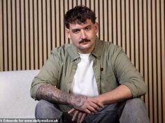 Szokujący zwrot akcji w awanturze Charlotte Chilton-Conor Maynard, gdy Jonny Holloway, współpracownik Zdrajców, ujawnia, co NAPRAWDĘ się wydarzyło