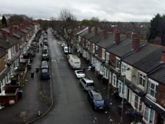 Co mieszkańcy telewizyjnej ulicy Benefits Street mówią o dobrobycie opieki społecznej Reevesa: od „więcej pieniędzy to dobra wiadomość” do „dostają darmowe pieniądze”