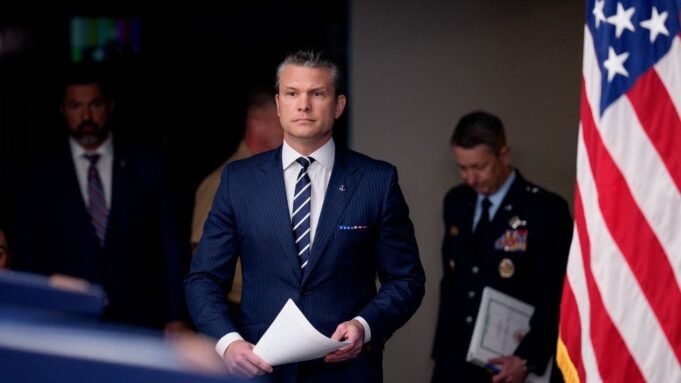 1763108059_hegseth-pentagon.jpg