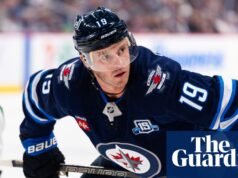 „Znowu jak dziecko”: długa droga Jonathana Toewsa od sławy NHL do Indii i z powrotem | Samoloty Winnipeg