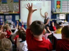 Podatnicy płacą „wyższe rachunki” za dowóz dzieci do szkoły | Polityka | Aktualności