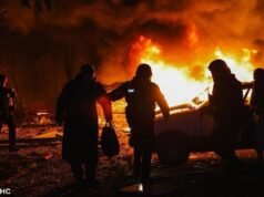 Chaos na rosyjskim lotnisku po ataku dronów, gdy Trump ogłasza plan pokojowy | Świat | Aktualności