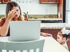 Rodzice boją się oszustw opartych na sztucznej inteligencji, których celem są dzieci, ale unikają rozmów na temat bezpieczeństwa