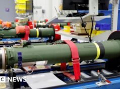 Stany Zjednoczone zatwierdzają sprzedaż broni o wartości 93 mln dolarów do Indii w związku z łagodzeniem napięć handlowych