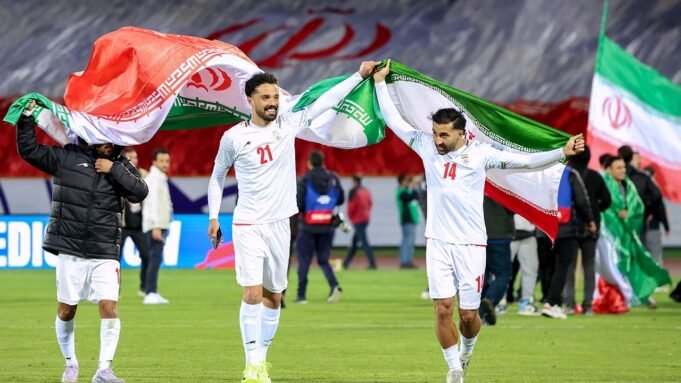 iran-players-112825.jpg