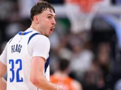 Wynik NBA: Cooper Flagg z Mavericks prowadzi w zwycięstwie nad Clippers