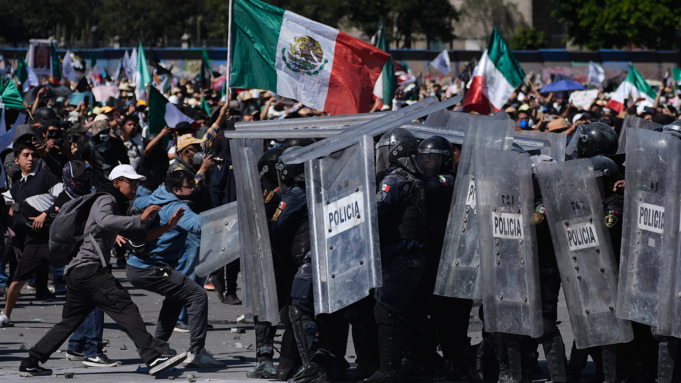 protest-mexico-city.png