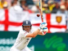 Najnowsze informacje z Perth, gdy Australia i Anglia ścierają się w pierwszym teście