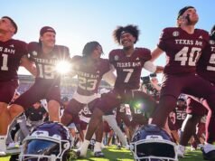 Texas A&M wrócił po 27-punktowym deficycie i pozostaje niepokonany