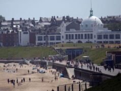 Kobieta uwięziona po tym, jak przyłapano ją na seksie w biały dzień na zewnątrz | Wielka Brytania | Aktualności