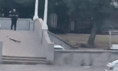 Bondi podejrzewa, że Naveed Akram widział, jak machał do przechodniów, kontynuując strzelanie do tłumów uczestniczących w obchodach święta Chanuki