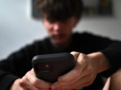 Największe pytanie, przed którym stoją australijskie rodziny przed zakazem korzystania z mediów społecznościowych dla osób poniżej 16 roku życia