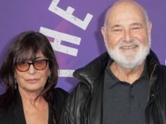 Pokój hotelowy Nicka Reinera pełen krwi po morderstwach Roba i Michele