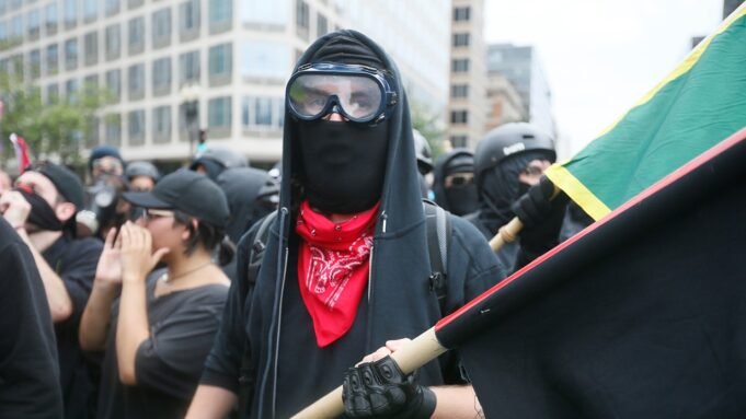antifa-protester.jpg