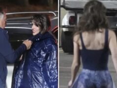 Bill Belichick otula Jordona Hudsona płaszczem po przegranej na UNC