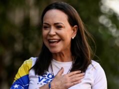 Dramatyczna akcja ratunkowa przenosi wenezuelskiego przywódcę Machado do Norwegii po Nagrodę Nobla