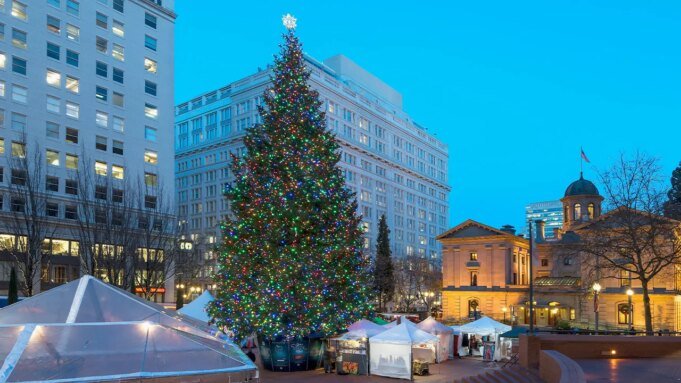 portland-christmas-tree.jpg
