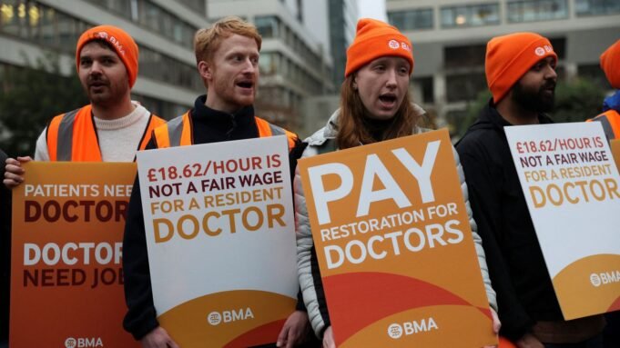 skynews-resident-doctors-strike_7097772.jpg