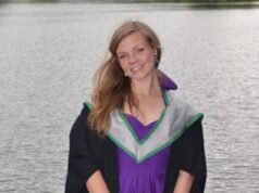 Naukowiec z niepokojami społecznymi, który pozwał, ponieważ nie została zaproszona na przyjęcie bożonarodzeniowe podczas choroby, traci roszczenia