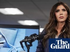 Demokraci nasilają wezwania do „natychmiastowego zwolnienia” Kristi Noem po zabiciu Alexa Prettiego | Kristi Noem