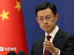 Chiny twierdzą, że umowa kanadyjska nie jest skierowana do Stanów Zjednoczonych po groźbie taryfowej Trumpa