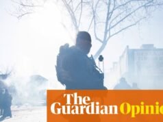 Zamaskowani bandyci rządowi zgasili życie Alexa Prettiego w biały dzień | Moirę Donegan