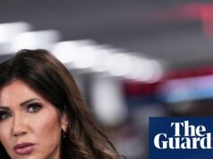 Urzędnicy Trumpa nadal rozpowszechniają kłamstwa po śmiertelnym postrzeleniu Alexa Prettiego | Administracja Trumpa