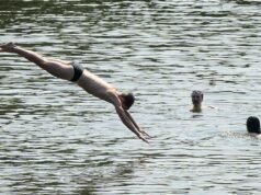 Wściekłość po sędziowie pozwala mężczyznom korzystać z żeńskich przebieralni w słynnym na całym świecie lido | Wielka Brytania | Aktualności