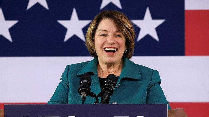 amy-klobuchar-on-campaign-trail.jpg