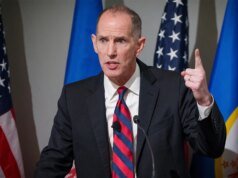 Chris Madel wycofuje kandydaturę republikańskiego gubernatora Minnesoty po zabiciu protestującego