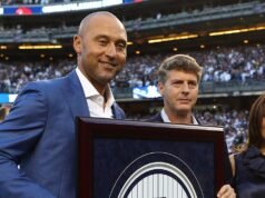 Derek Jeter ratuje Hala Steinbrennera, gdy Yankees wracają do tego samego składu