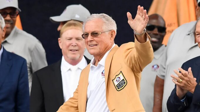 dick-vermeil-12926.jpg
