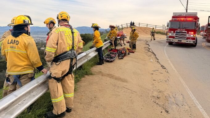 lafd-rescue-cliff-california-2.jpg