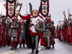 Tłumy zbierają się na Szetlandach na festiwalu ognia Up Helly Aa | Wiadomości z Wielkiej Brytanii