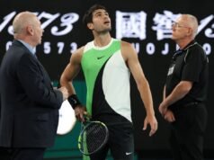 Carlos Alcaraz skarży się na zamknięcie dachu podczas wstrząsającego finałem Australian Open