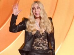 Poważny błąd podczas rozdania nagród Grammy, gdy Cher zapomina wymienić nominowanych i przyznaje nagrodę zmarłej piosenkarce: aktualizacje na żywo