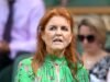 Jak wynika z nowo opublikowanych e-maili, Sarah Ferguson „zabrała księżniczki Beatrice i Eugenię” do Epsteina pięć dni po wyjściu z więzienia za przestępstwa na tle seksualnym wobec dzieci