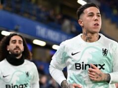 Premier League NA ŻYWO: Liam Rosenior dąży do piątego zwycięstwa ligowego po rotacji, gdy Chelsea zmierzy się z Leeds – podczas gdy bez formy Tottenham i Newcastle walczą