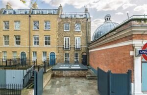 Cena tej londyńskiej kamienicy o wartości 1,4 miliona funtów została obniżona o 150 tysięcy funtów zaledwie dwa tygodnie po wejściu na rynek… Widzisz dlaczego?