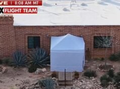 Biały namiot zostaje rozstawiony przed domem Nancy Guthrie 11 dni po jej porwaniu