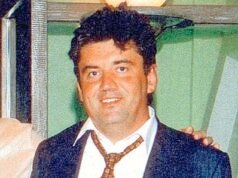 Przyjaciele twierdzą, że nagła śmierć rosyjskiego sygnalisty w Surrey „należy wznowić” w następstwie doniesień o śmierci Nawalnego po otruciu żabą