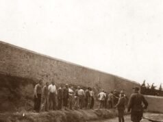 Widziane po raz pierwszy od 82 lat przerażające twarze 200 greckich więźniów na kilka sekund przed egzekucją przez nazistów w ramach jednego z zapomnianych okrucieństw II wojny światowej