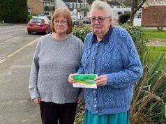 Starsza kobieta ukarana grzywną w wysokości 300 funtów przez „bezwzględną” radę po tym, jak zostawiła przed domem torbę z darowiznami na cele charytatywne