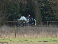 Prywatne biuro minister spraw wewnętrznych Shabany Mahmood zostało z wyprzedzeniem poinformowane o aresztowaniu Andrew pod zarzutem „niewłaściwego postępowania na stanowisku publicznym”