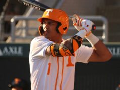 Blaine Brown wspomina występ w serialu baseballowym Tennessee-Nicholls
