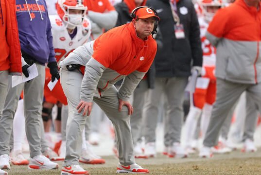 Clemson nie jest już czołową drużyną w zbyt wczesnych rankingach ACC