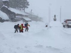 Ośmiu narciarzy znalezionych martwych po zejściu lawiny w Kalifornii | Wiadomości z USA