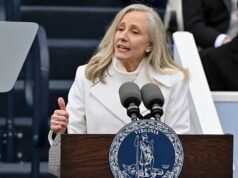 Boeing przenosi siedzibę obrony do serca Ameryki, pozostawiając niebieski stan