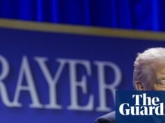 Trzymając się Trumpa, Republikanie i prawicowi ewangelicy zawarli diabelski pakt | Donalda Trumpa